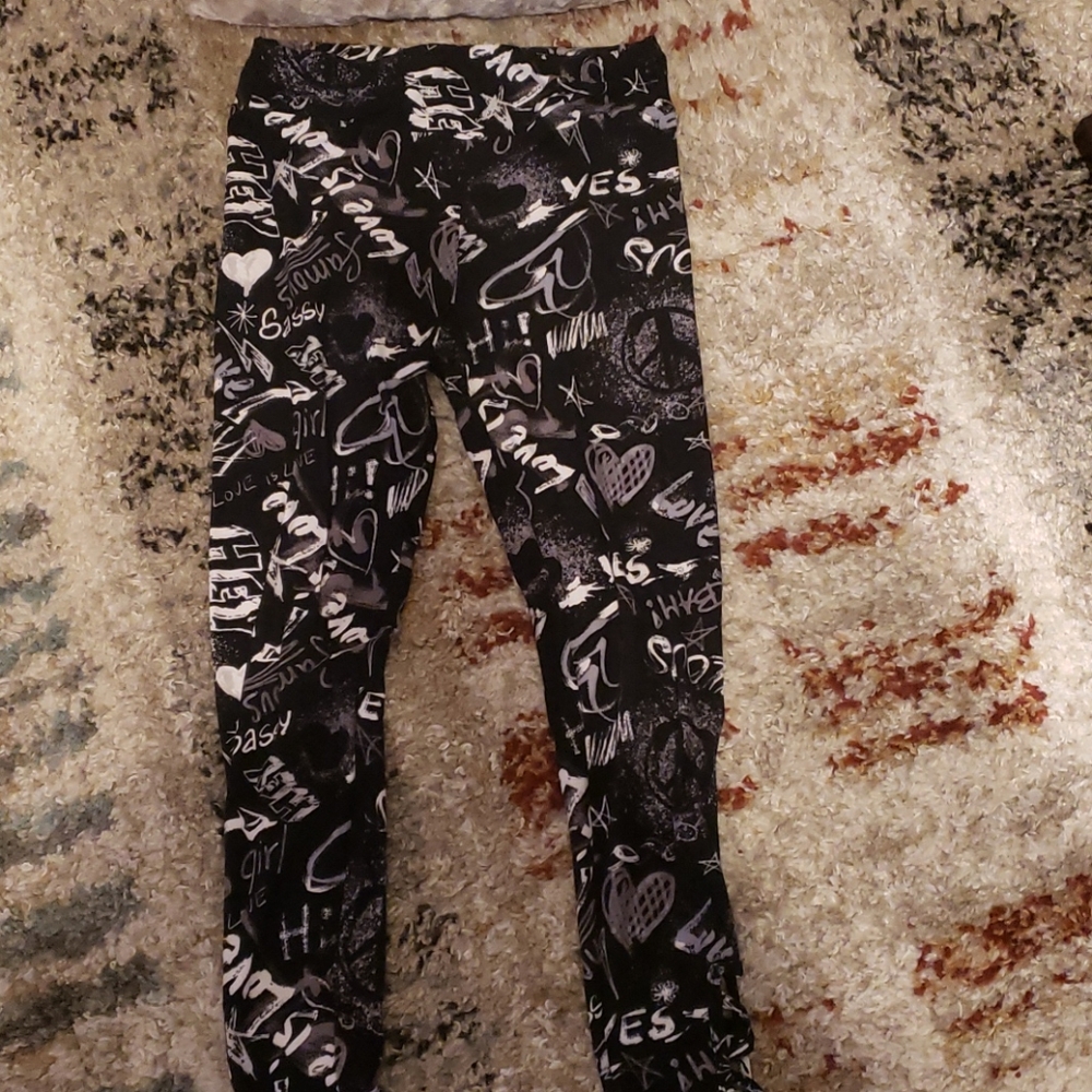 Black and white leggings